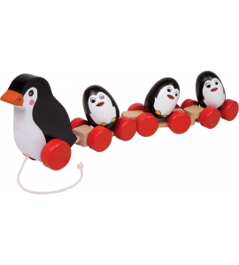 Rodinka tučniakov na ťahanie